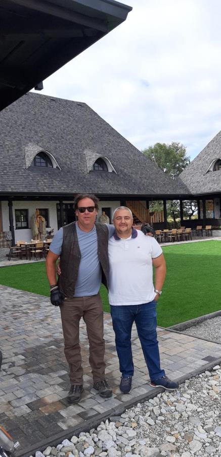 Ograda Bunicilor Villa Baia de Fier Buitenkant foto